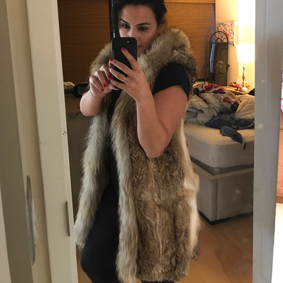 Rabbit fur hooded vest - Picture 6 of 6